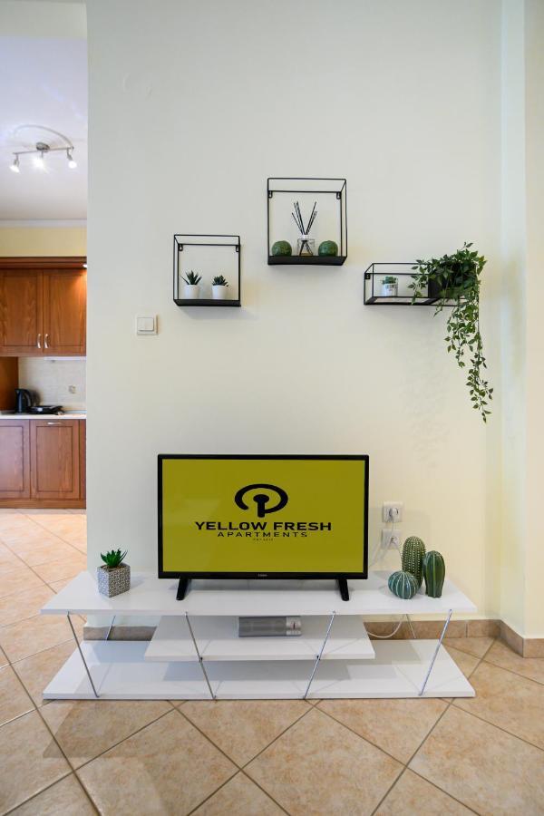 Yellow Fresh Apartment-City Center アレクサンドルポリス エクステリア 写真