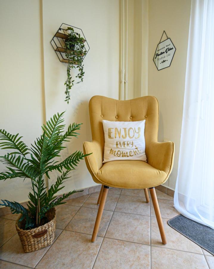 Yellow Fresh Apartment-City Center アレクサンドルポリス エクステリア 写真