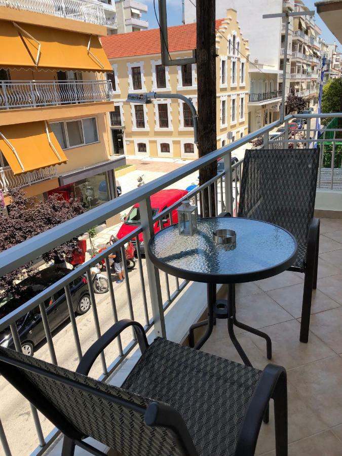 Yellow Fresh Apartment-City Center アレクサンドルポリス エクステリア 写真